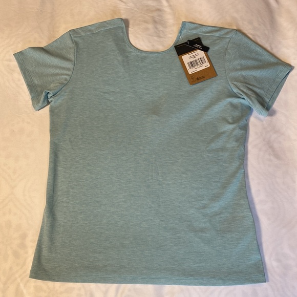 NWT The North Face Scoop-Back Ribbed T-shirt - Picture 3 of 13